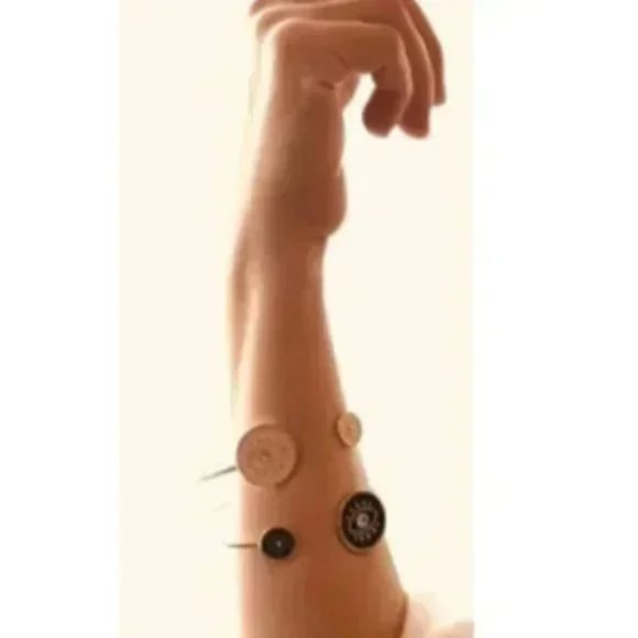 Betsey Johnson Black & White, Gold Color Plated Evil Eye Bangle Bracelet Set - Picture 3 of 5